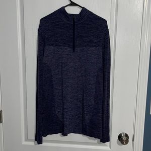Men’s XL navy & gray Puma golf quarter zip.